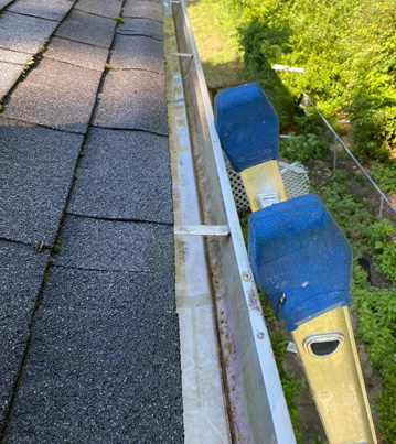 gutter cleaning company long island